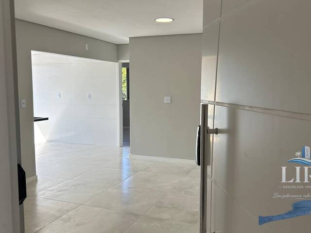 Apartamento para Venda em São Vicente - 5