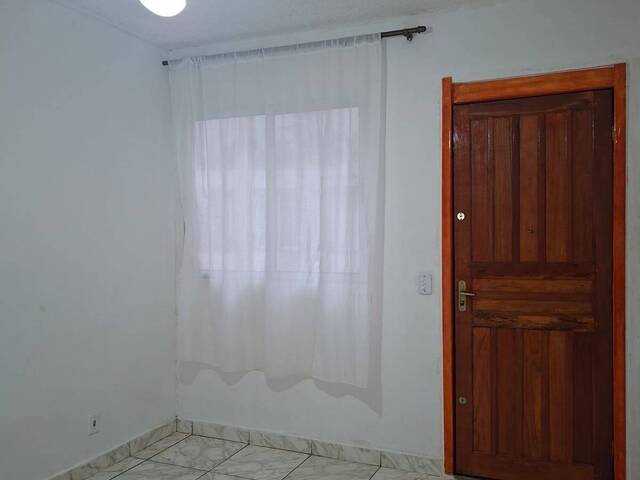 Apartamento para Venda em São Vicente - 2