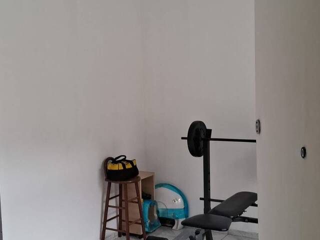 #48 - Apartamento para Venda em São Vicente - SP