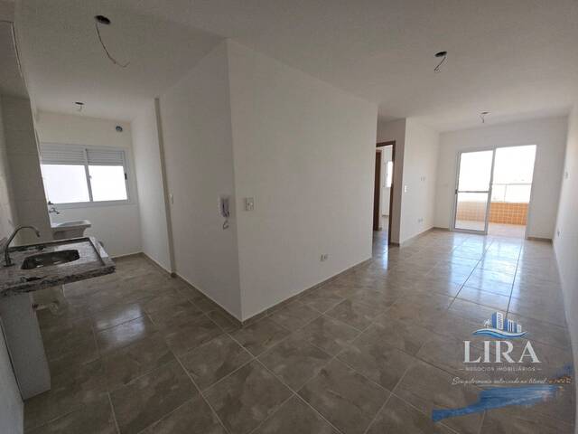 #52 - Apartamento para Locação em Praia Grande - SP
